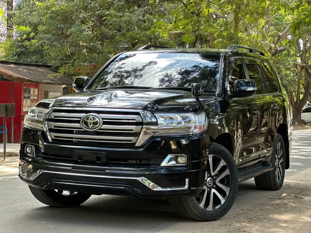 Toyota Land Cruiser ZX V8 2017 thumbnail 9