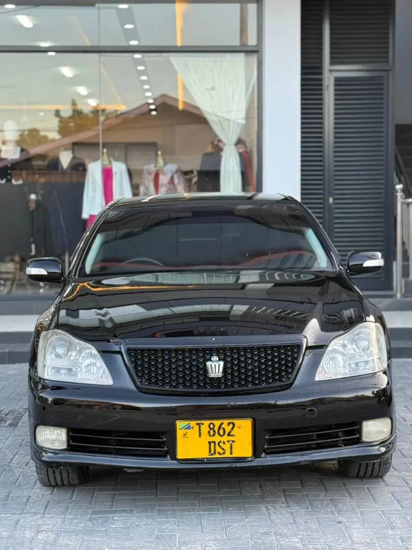 Toyota Crown Athlete