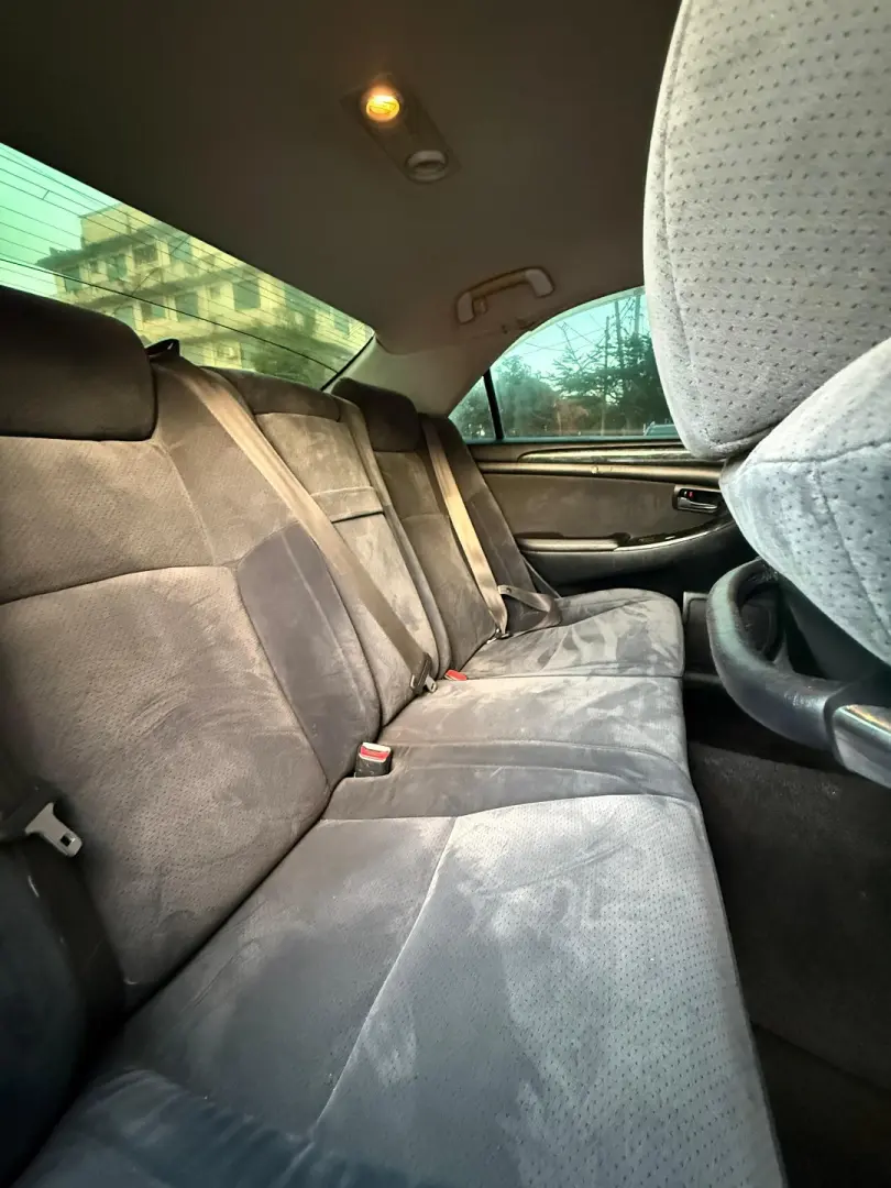 Toyota Crown Athlete thumbnail 5