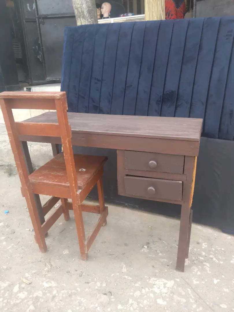 Wooden Desk and Chair Set (65k) thumbnail 3
