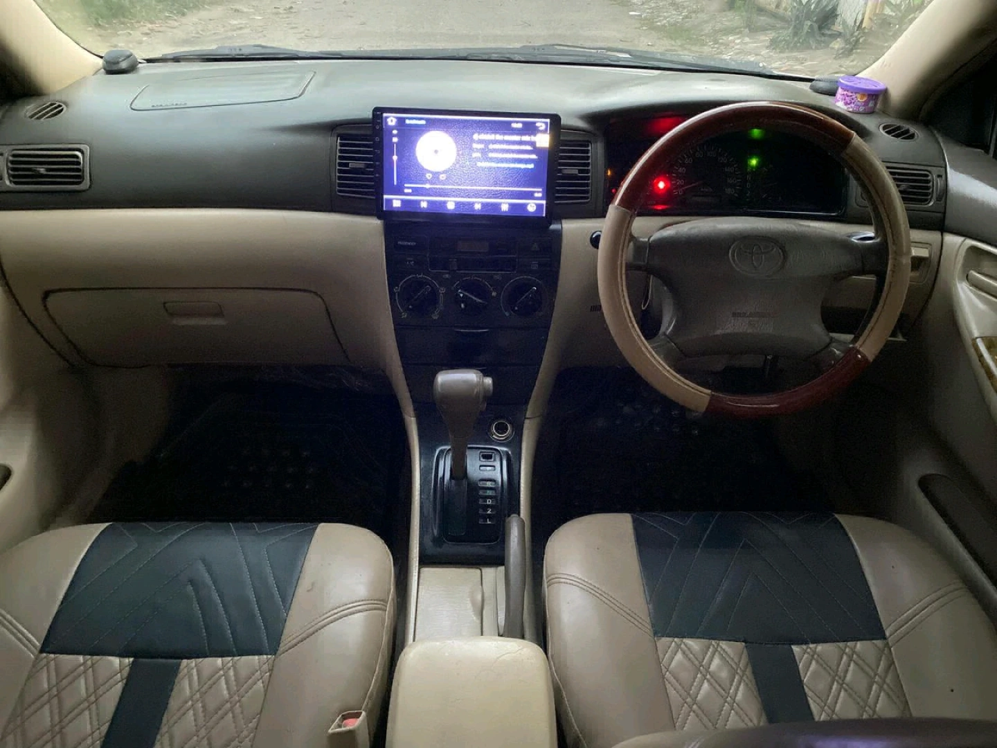 Toyota Corolla Police BRF Sedan thumbnail 3