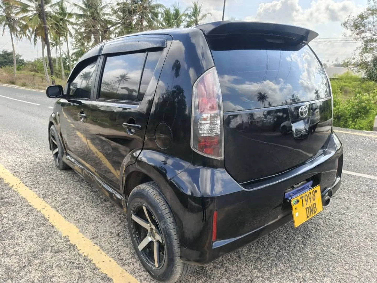 Toyota Passo 2005 Maroon thumbnail 2