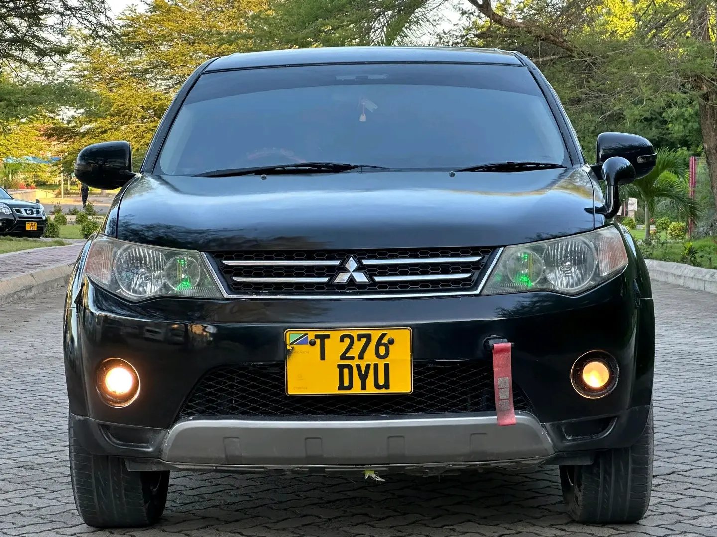 Mitsubishi Outlander - Gari Imenyooka
