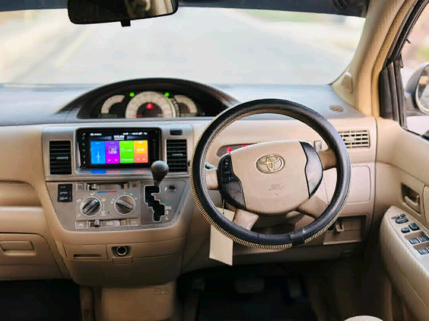Toyota Raum 2004 Automatic for Sale thumbnail 6