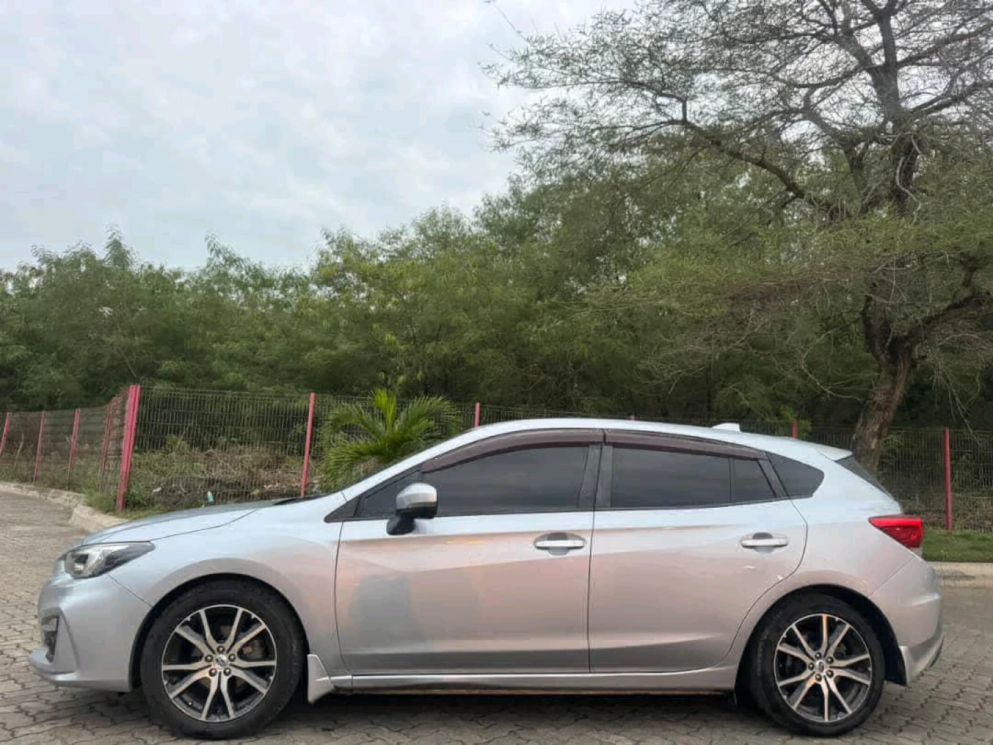 2017 Subaru Impreza New Mode Sports EKR - 1990cc thumbnail 4