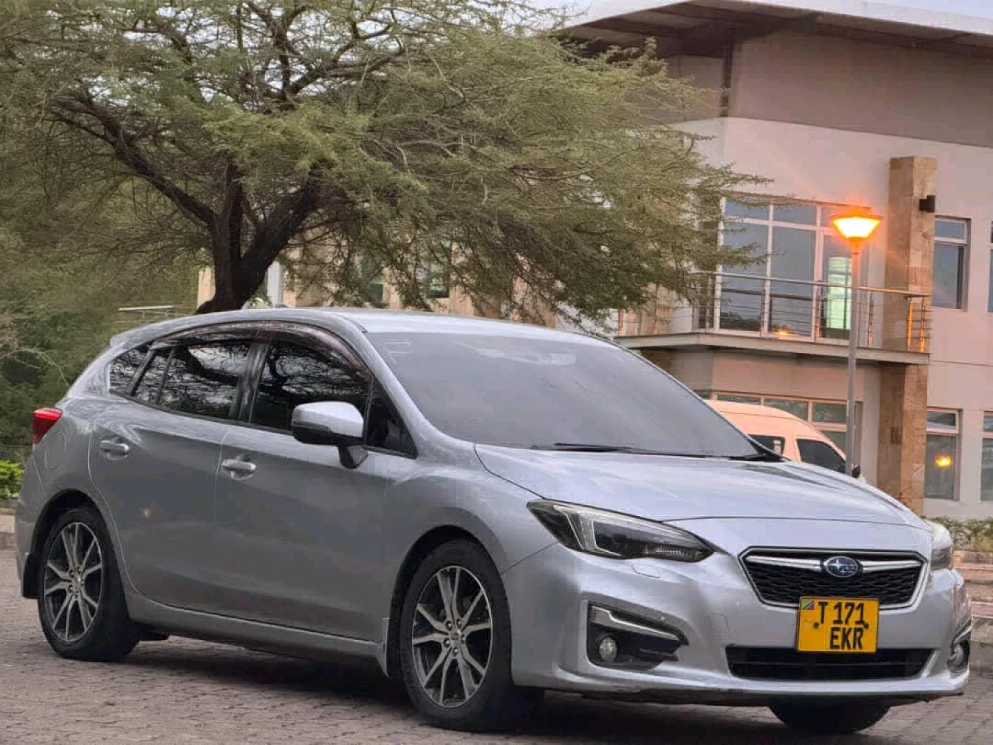 2017 Subaru Impreza New Mode Sports EKR - 1990cc thumbnail 6