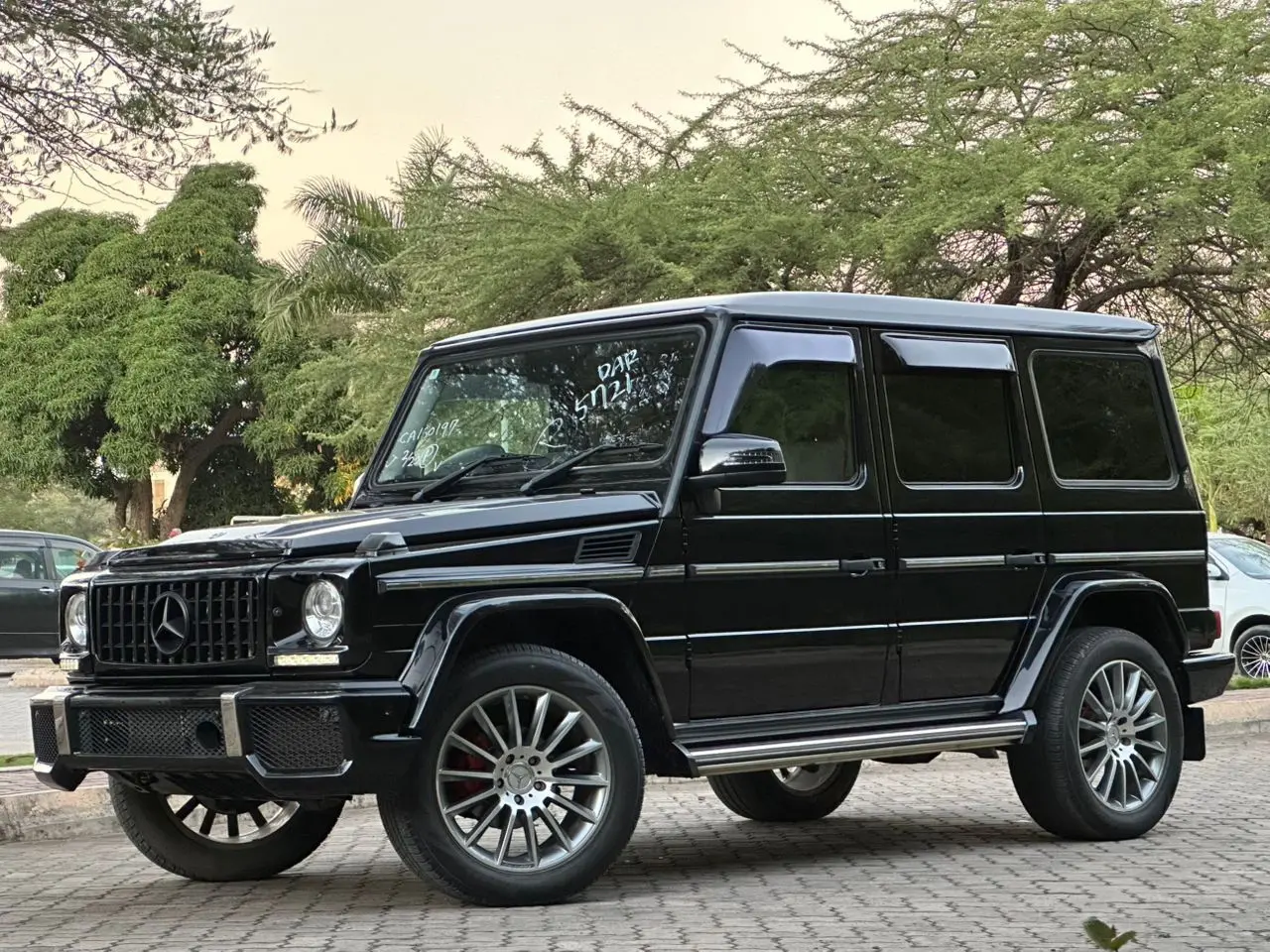 2015 Mercedes Benz G350 thumbnail 3