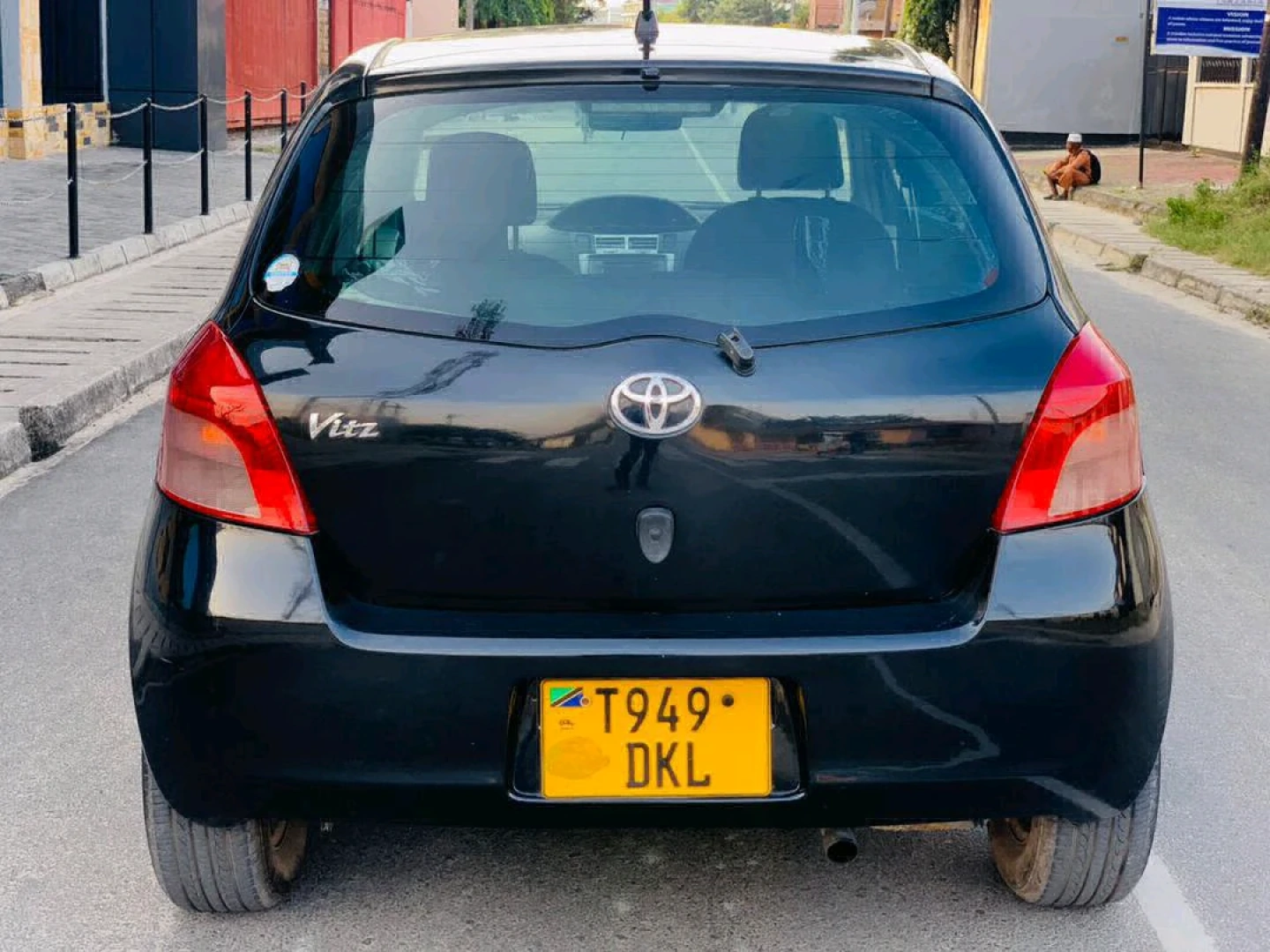 Toyota Vitz New Model 2006 Black thumbnail 6