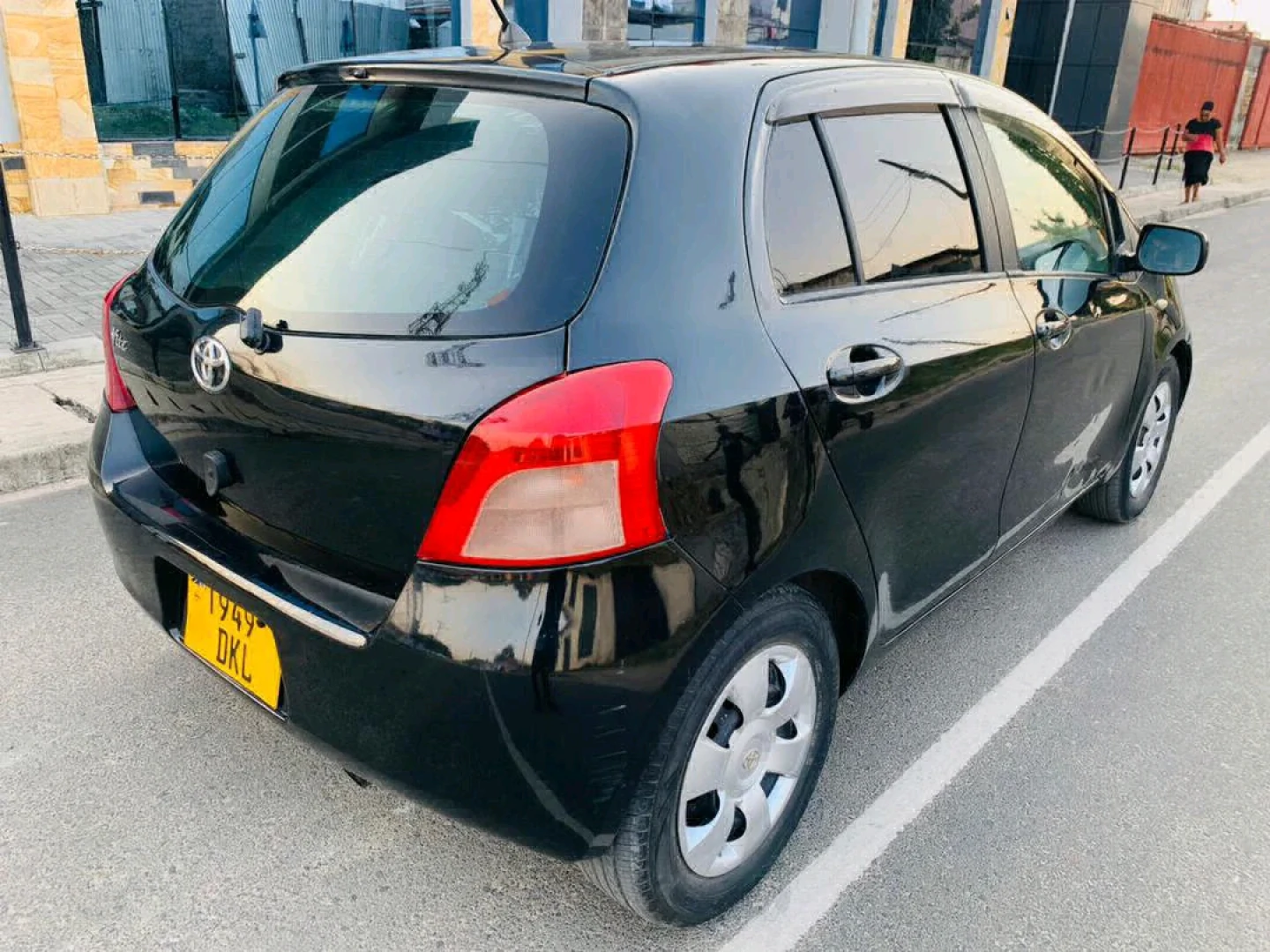 Toyota Vitz New Model 2006 Black thumbnail 7