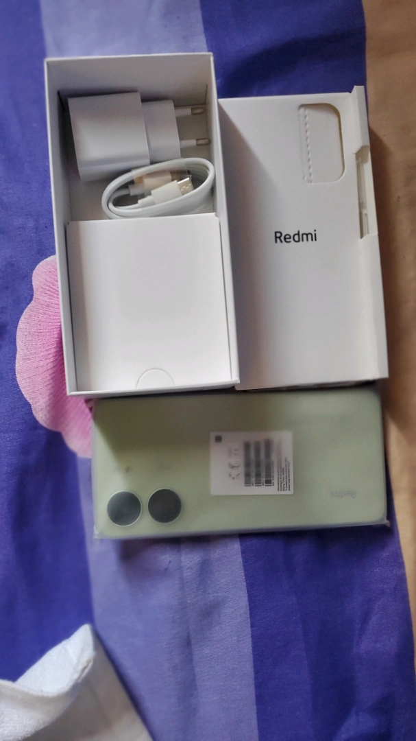 New Redmi 13C Smartphone 256 GB Full Boxed thumbnail 4