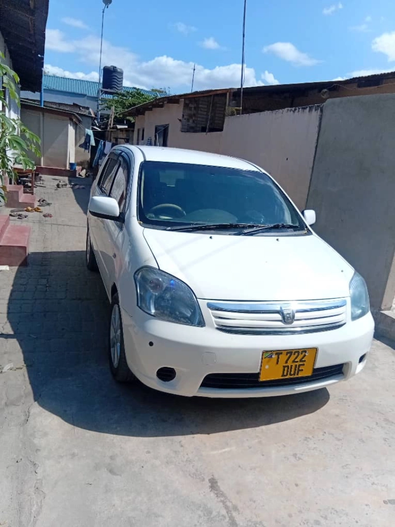 Toyota Raum 2005, Reg No. DUF, 1490cc thumbnail 9
