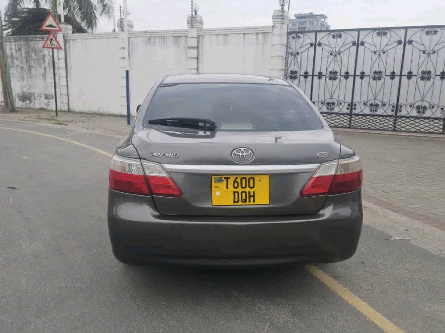Toyota Premio X 2006 Grey 1790 CC thumbnail 4