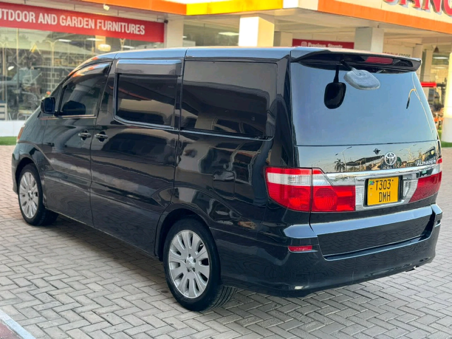 Toyota Alphard 2004 - Low Mileage, Android Radio thumbnail 5