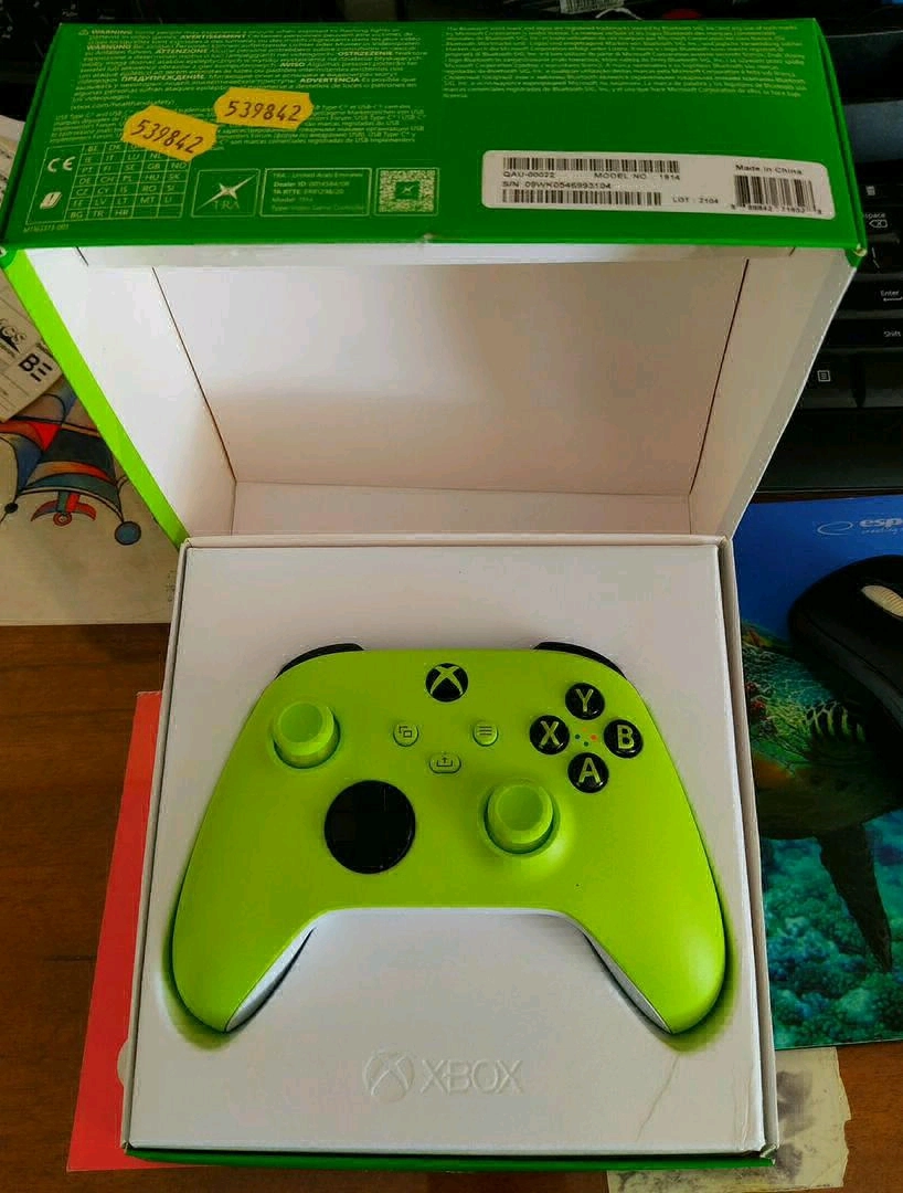 Brand New Bright Green Xbox Series Controller