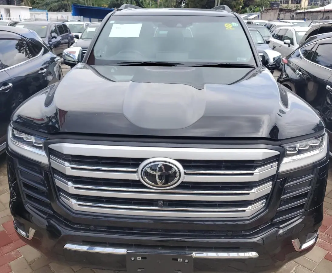 2023 Toyota Land Cruiser ZX 3.3L