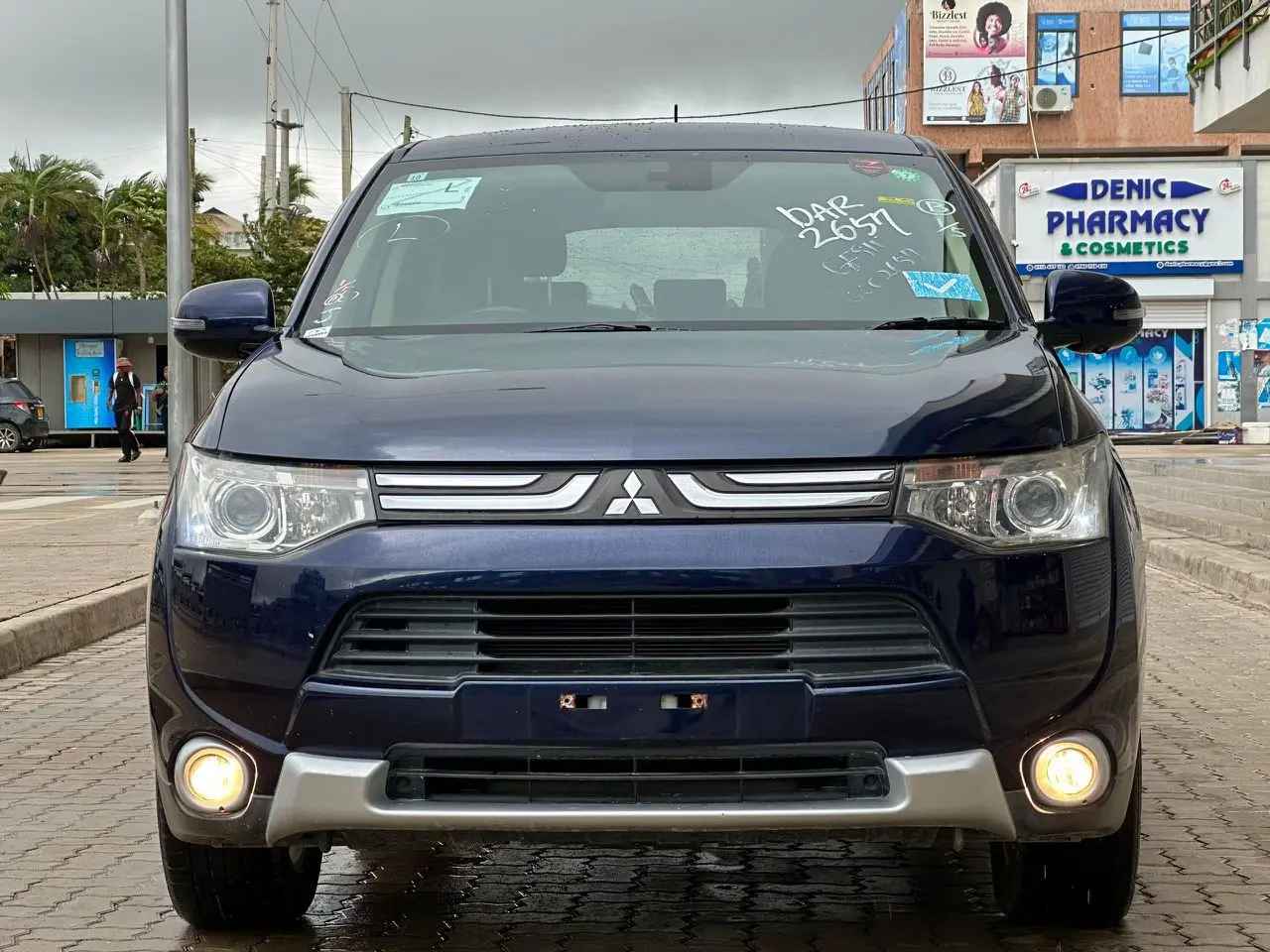 2012 Mitsubishi Outlander Blue Full Options