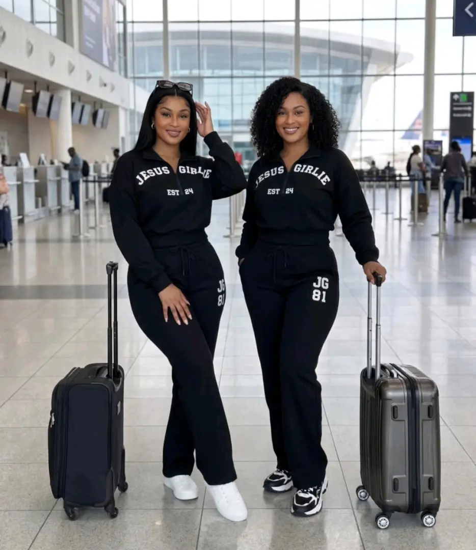 Tracksuits (Two-Piece) thumbnail 4