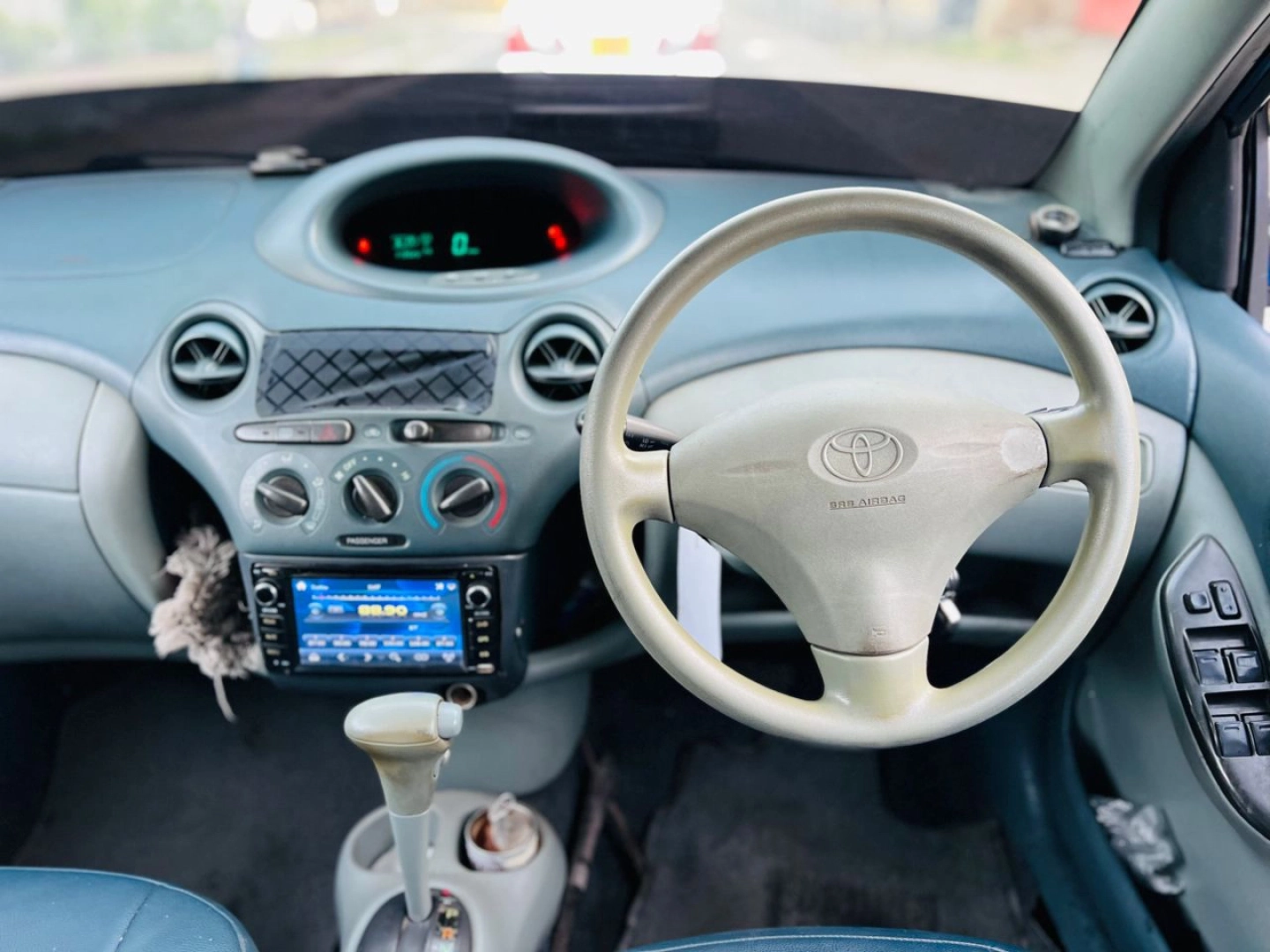 Toyota Vitz Old Model (2004) - Exchange Allowed thumbnail 6