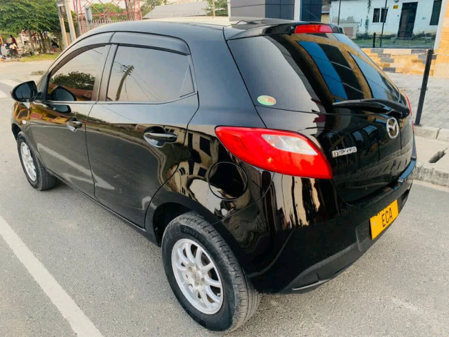 Used Black Mazda Demio 2010 Hatchback thumbnail 5
