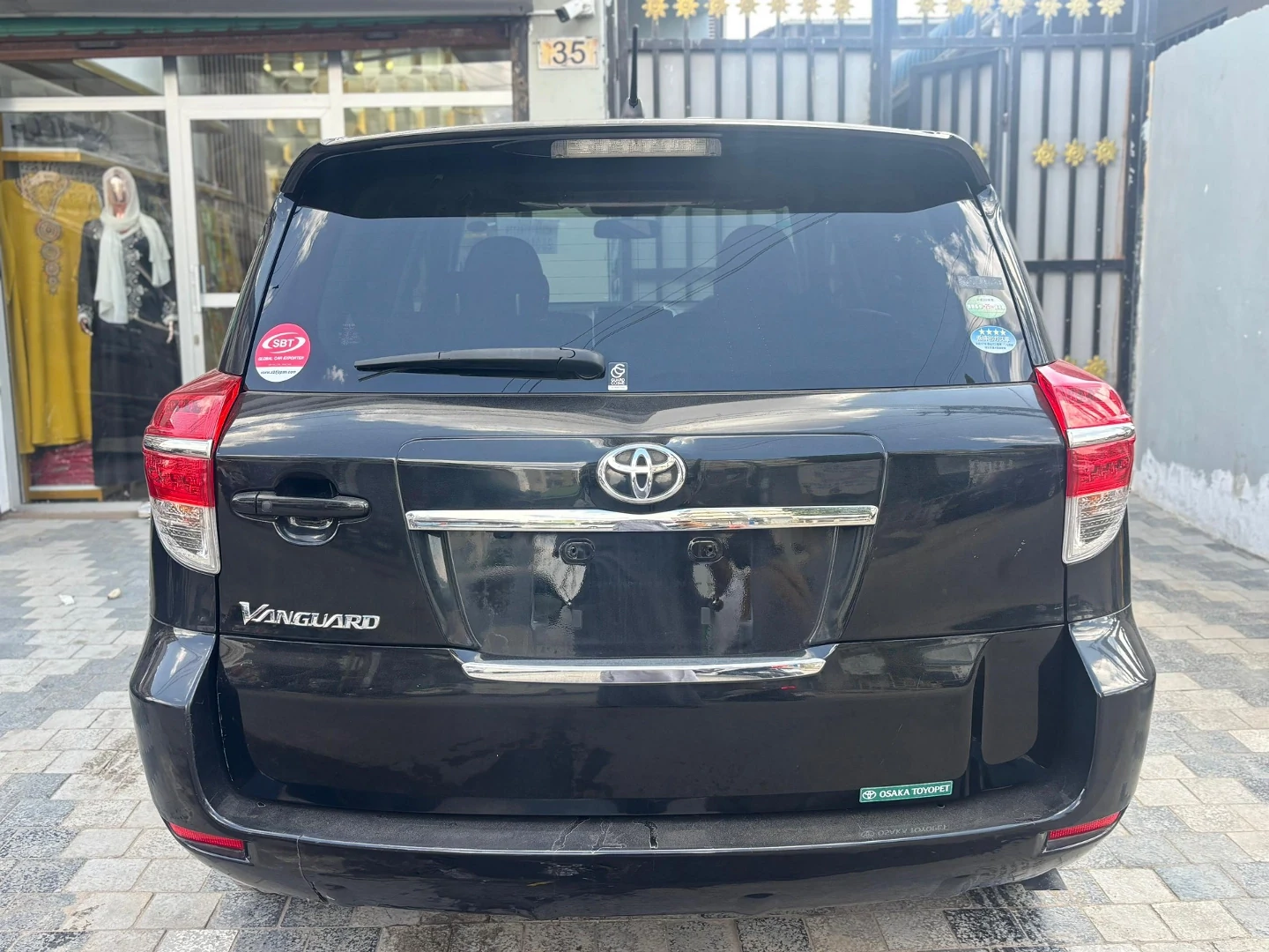 Toyota Vanguard Black SUV Unregistered 2011 thumbnail 6