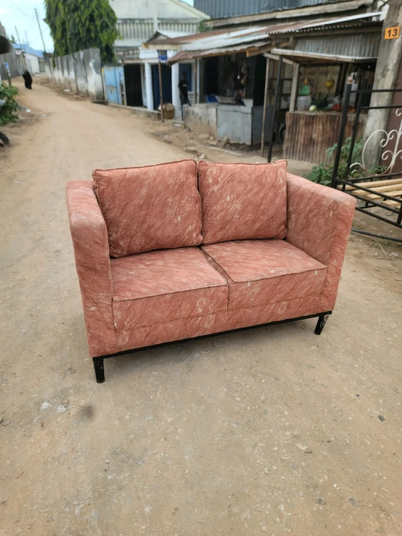 Two-Seater Sofa with Patterned Upholstery thumbnail 2