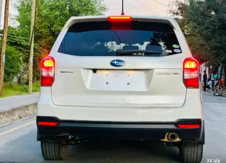 Subaru Forester SUV thumbnail 2