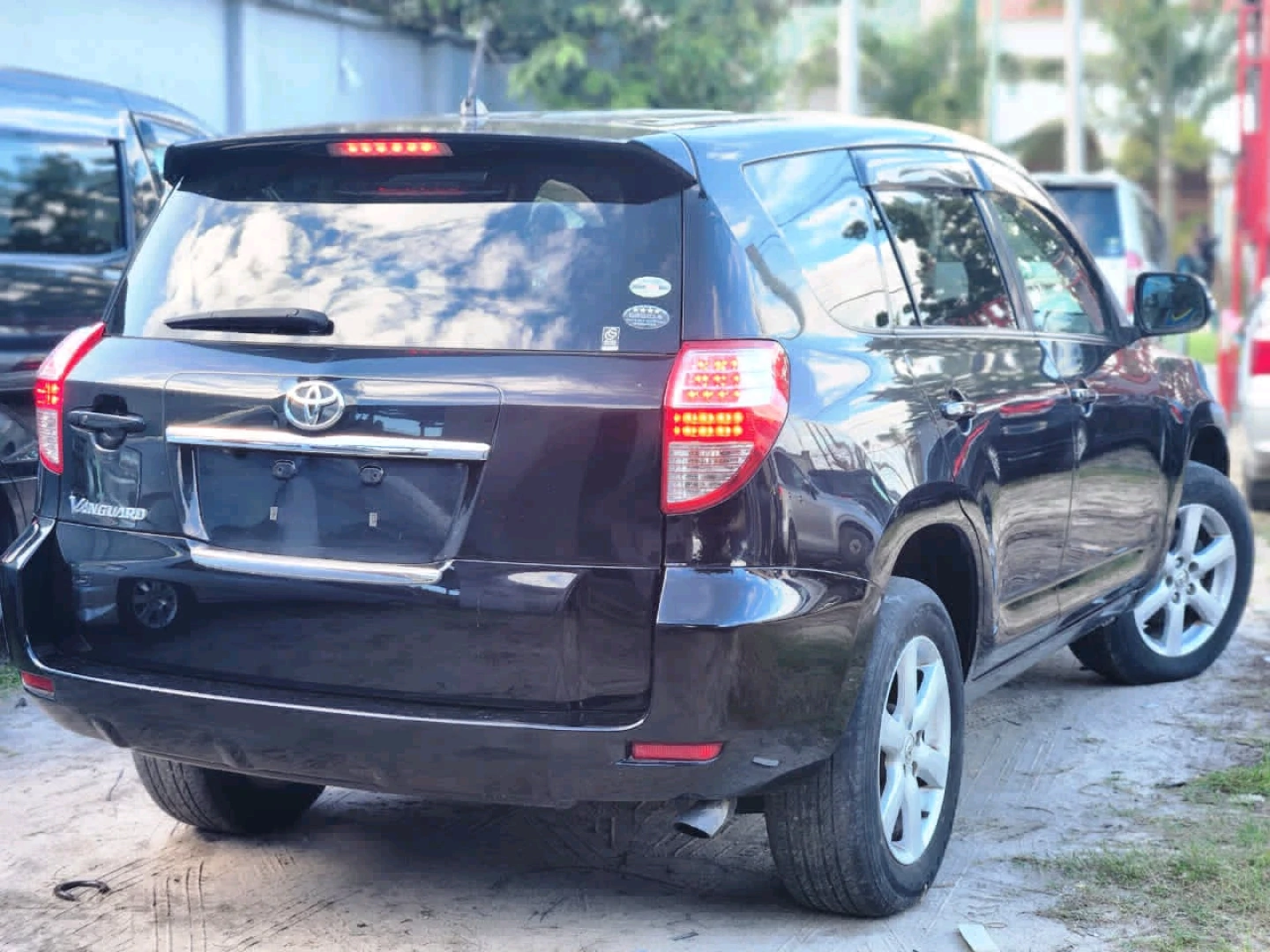 Toyota Vanguard SUV 2008 Black thumbnail 4