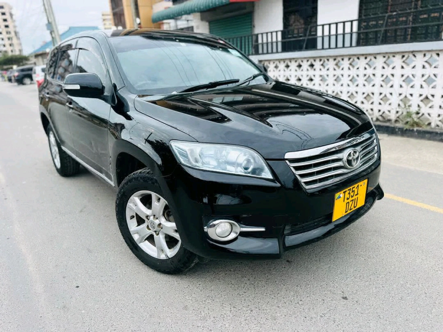 Toyota Vanguard DZU 2011 SUV thumbnail 5