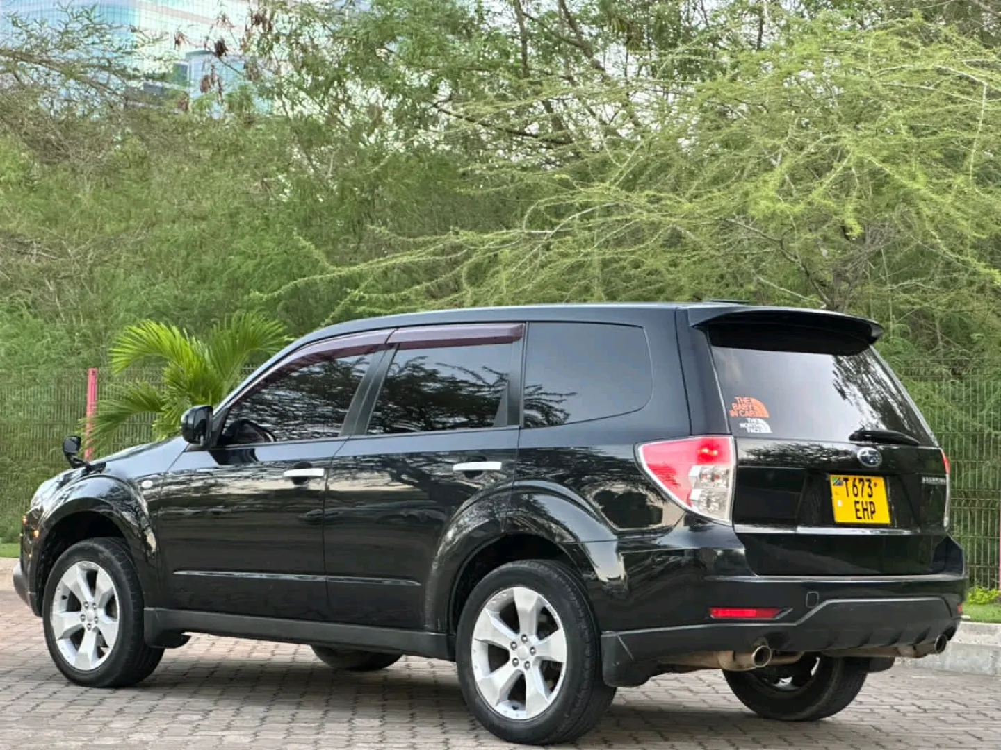 Black Subaru Forester SUV 2009 Model thumbnail 2