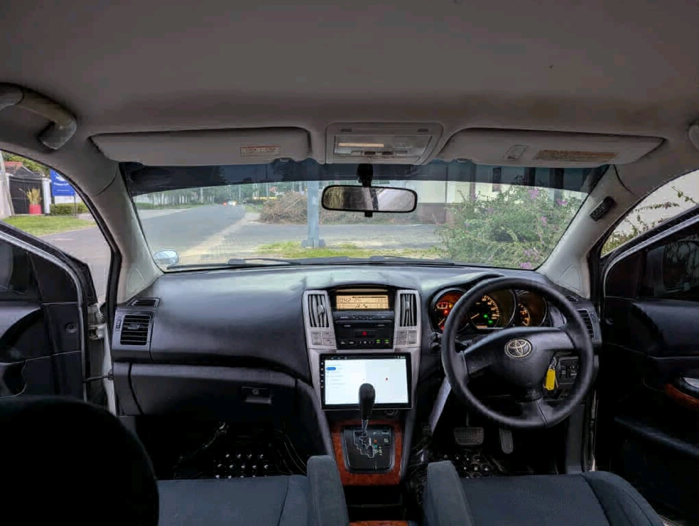 Toyota Harrier 2004 SUV (DQB) - Exchange Allowed thumbnail 8