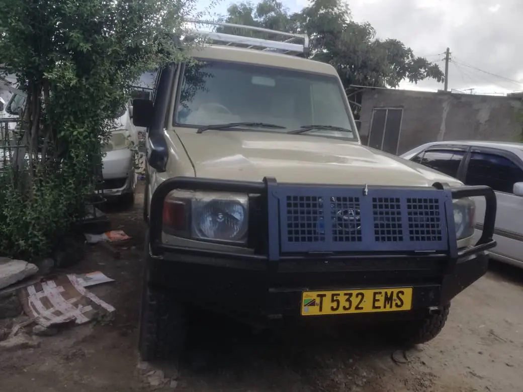 Toyota Land Cruiser Hardtop EMS thumbnail 3