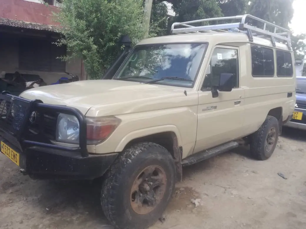 Toyota Land Cruiser Hardtop EMS thumbnail 6