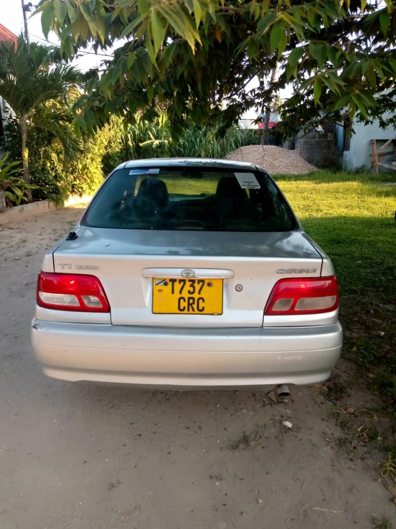 Toyota Carina TI Sedan CRC 1490 CC thumbnail 4