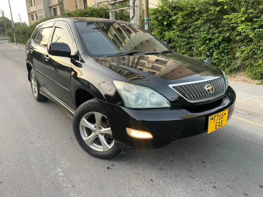 2004 Toyota Harrier SUV for Sale