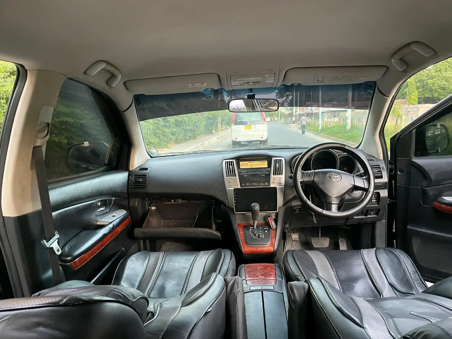 2004 Toyota Harrier SUV for Sale thumbnail 5