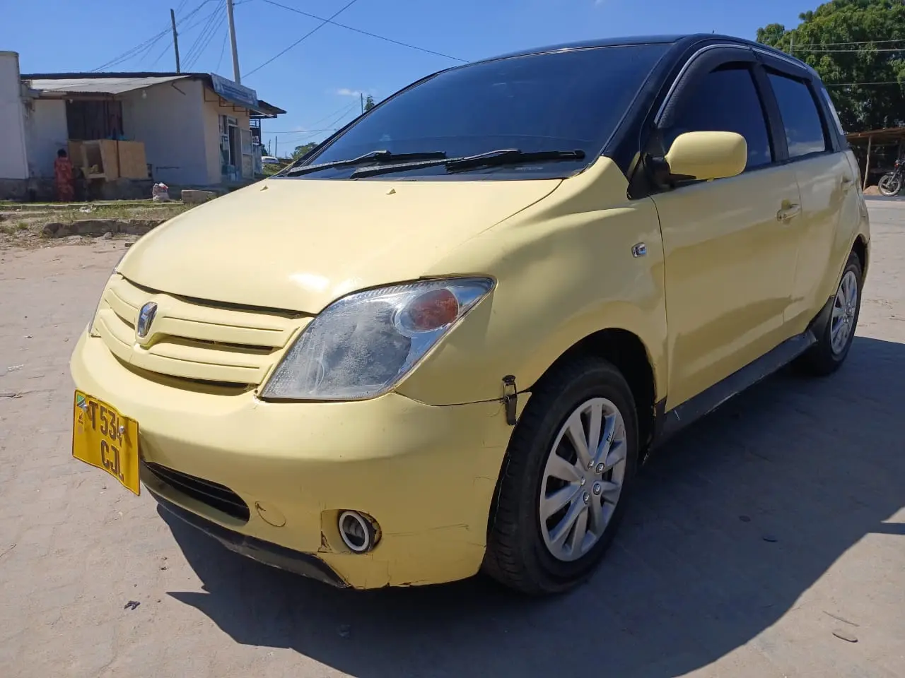 Toyota Ist CJL