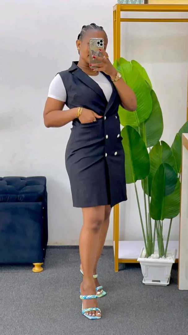 Double-breasted Blazer Dress thumbnail 3