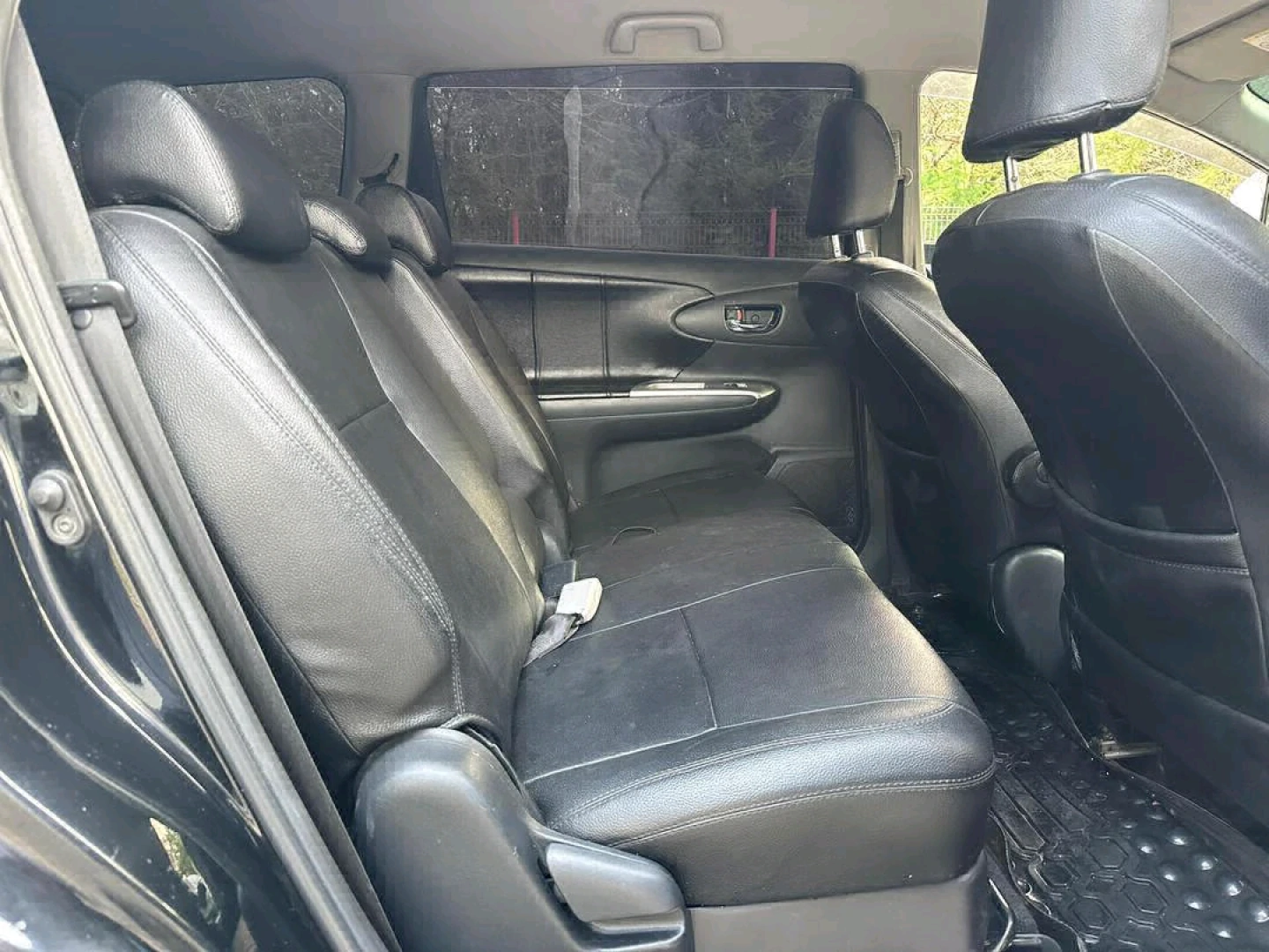 Toyota Harrier 2006 Black SUV (DWY Reg) thumbnail 5