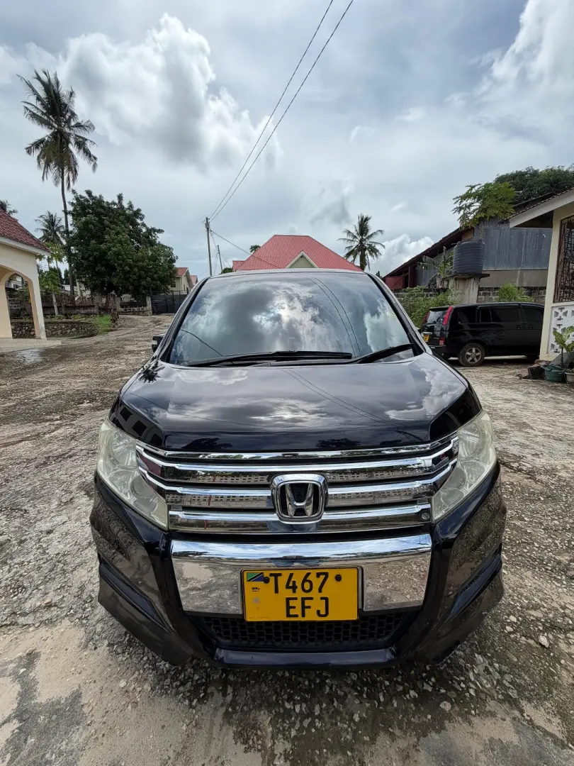 Honda Stepwgn Spada (EFJ)