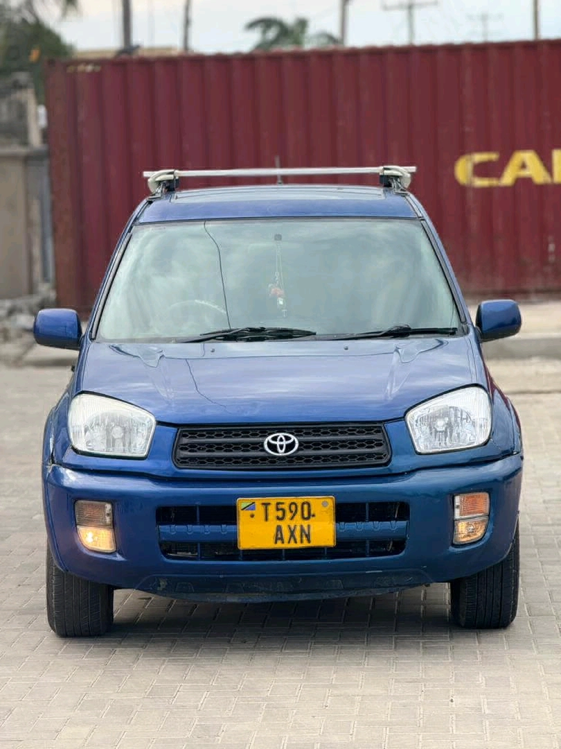 Used Blue Toyota RAV4 SUV 1990 CC