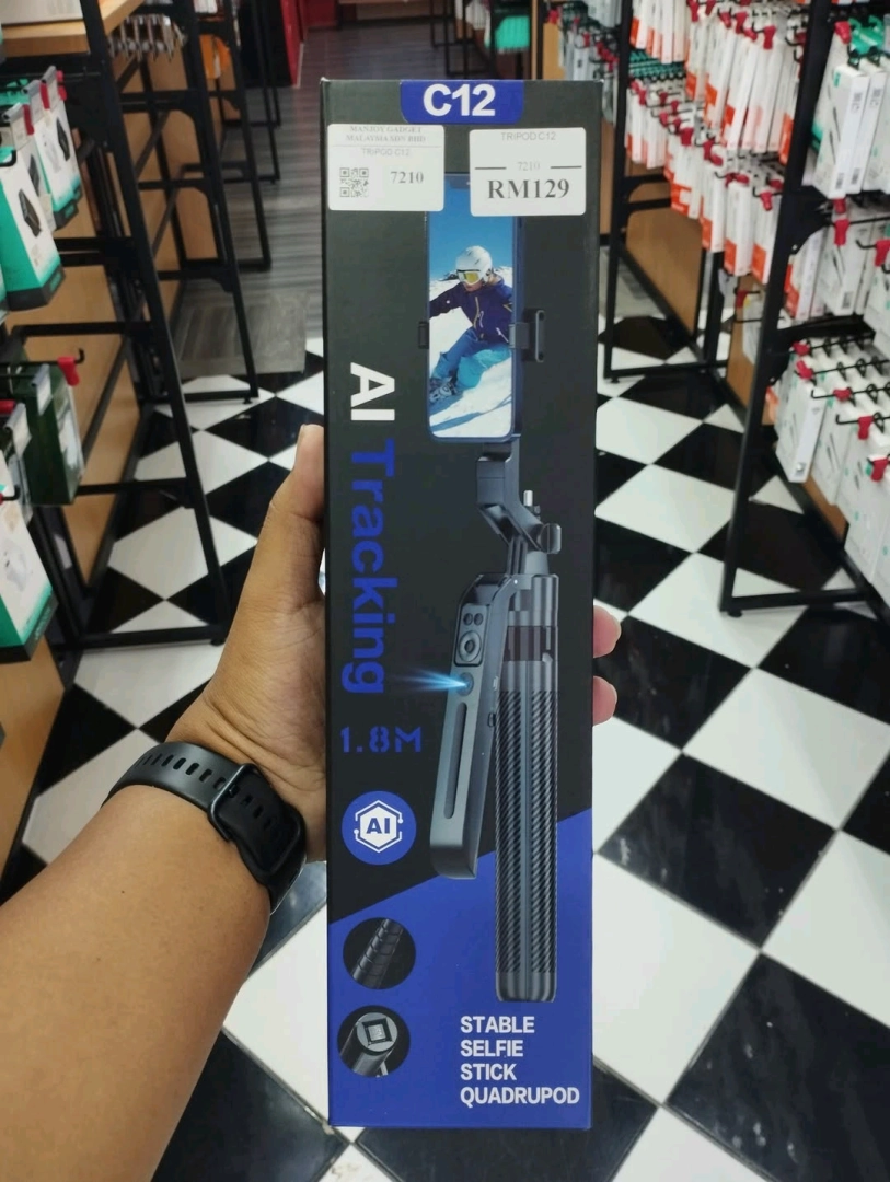 C12 AI Stable Selfie Stick Quadrupod