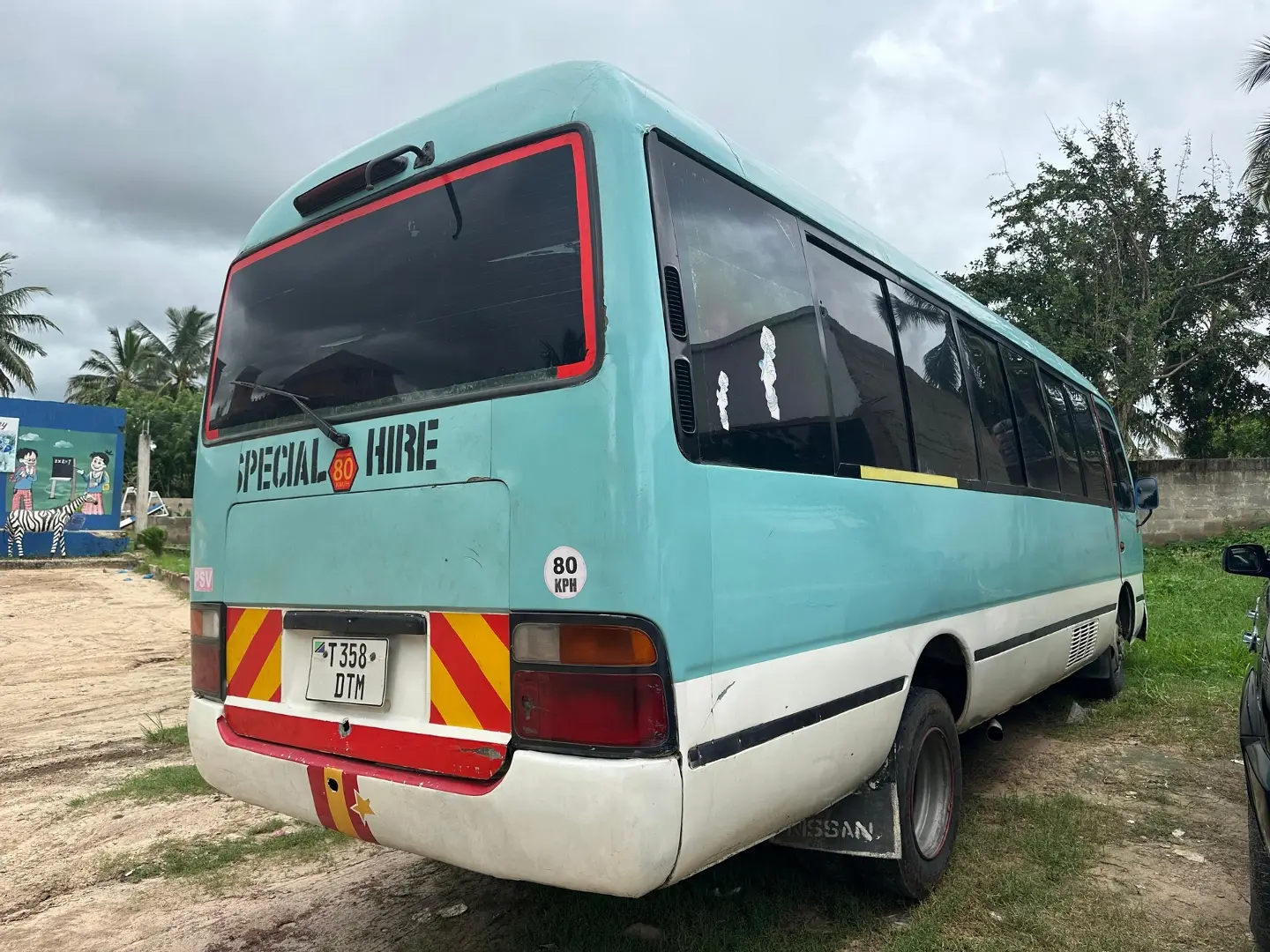 Nissan Coaster Bus - 1HD-T Engine thumbnail 4