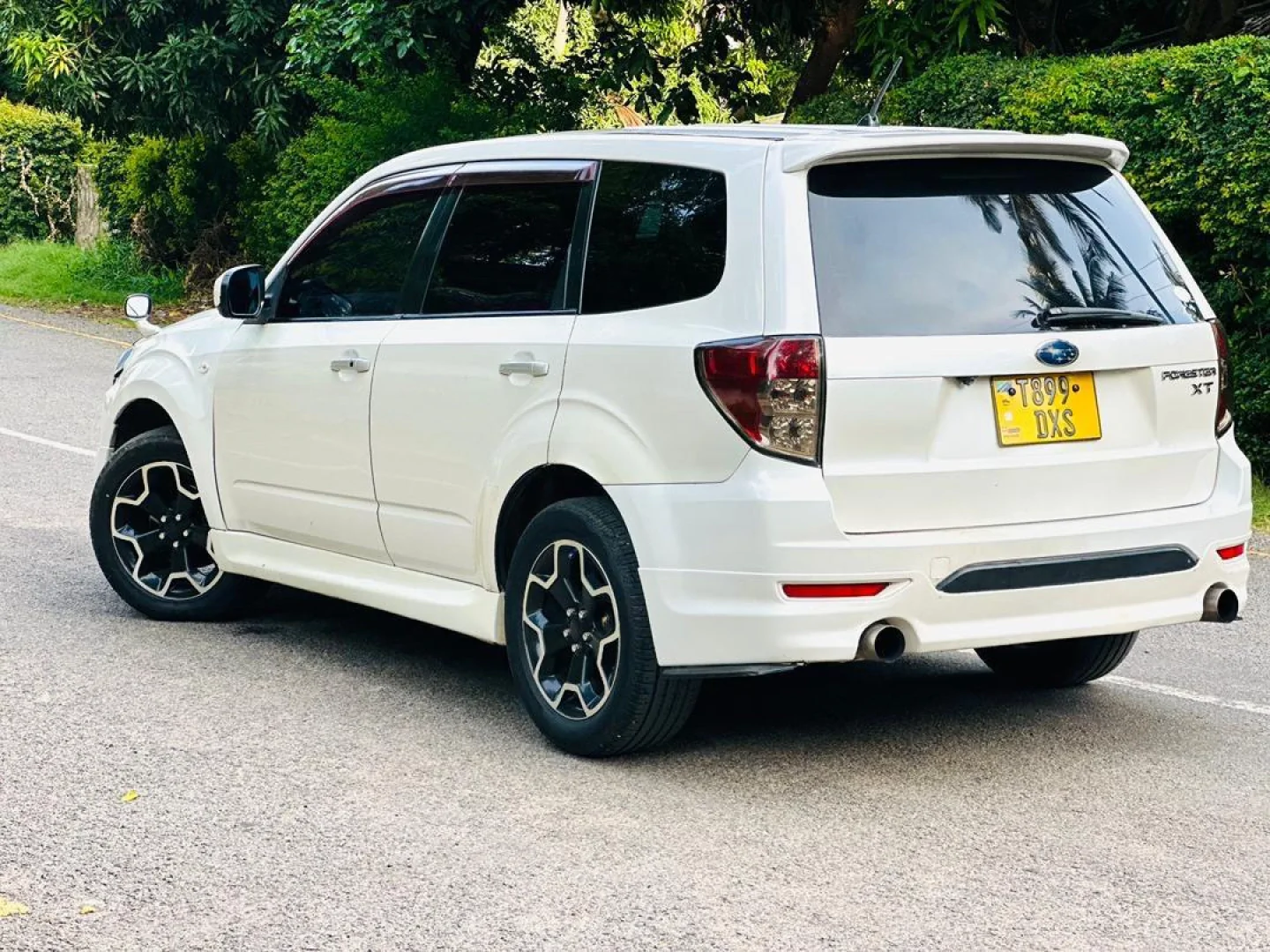 Subaru Forester 2010 (1990cc) - Mwanza thumbnail 7