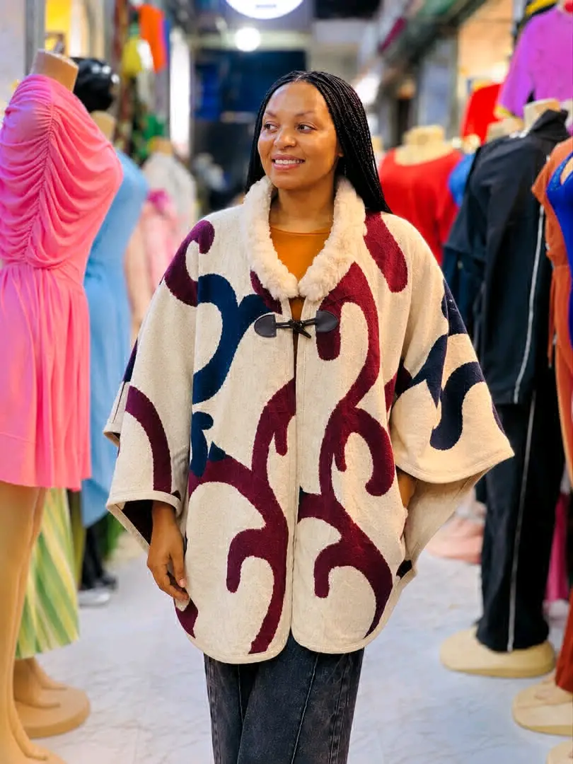 Maroon Vintage Poncho with Faux Fur