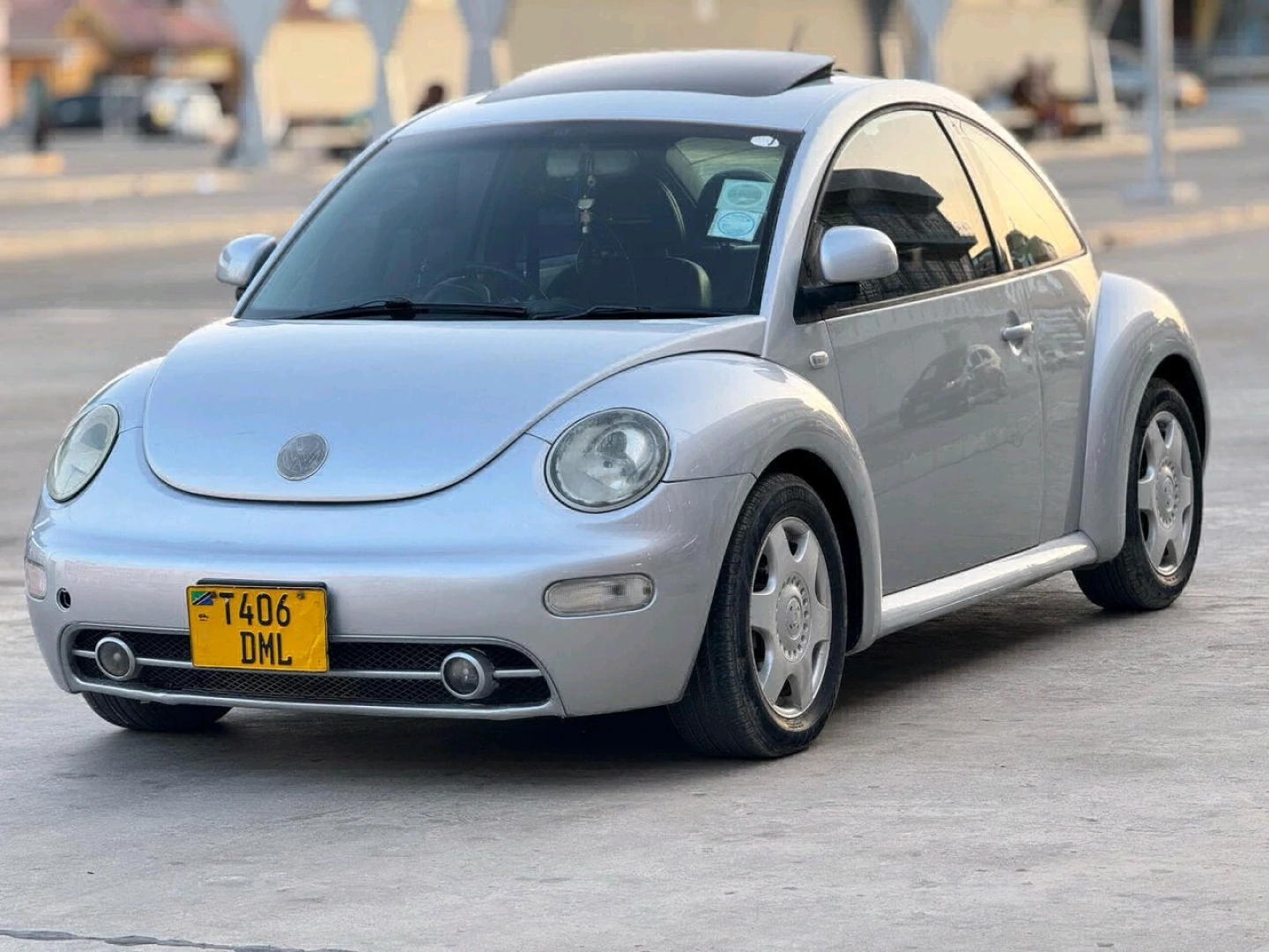 Volkswagen Beetle Qali Sana For Sale (Silver, Automatic)