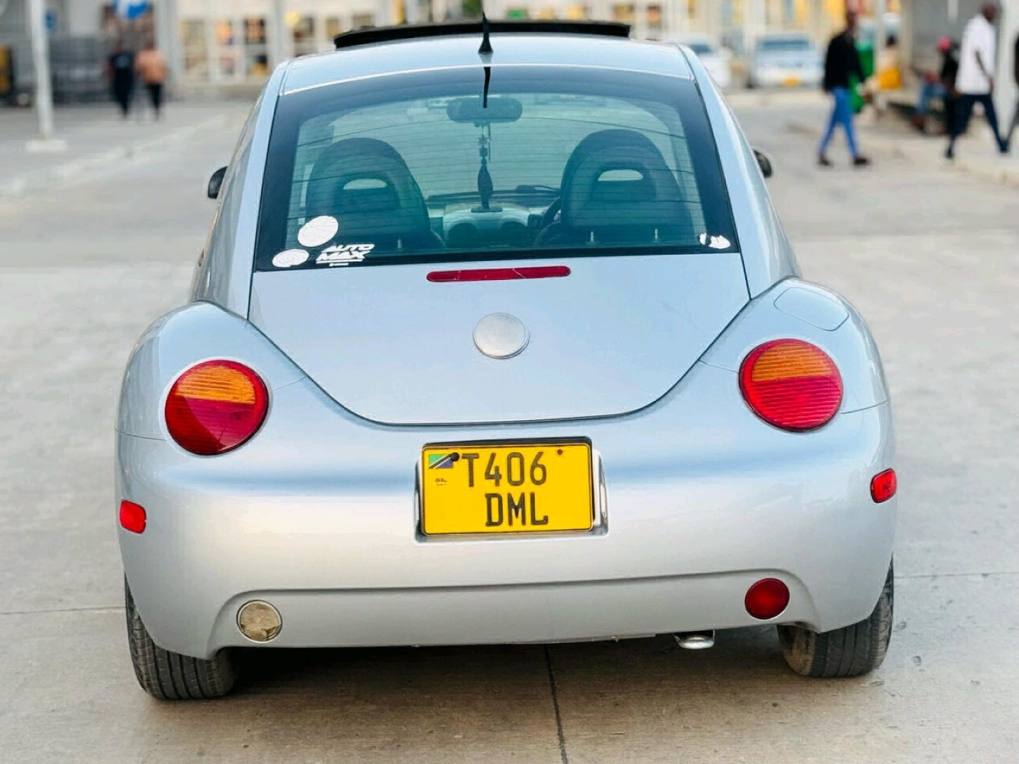 Volkswagen Beetle Qali Sana For Sale (Silver, Automatic) thumbnail 3
