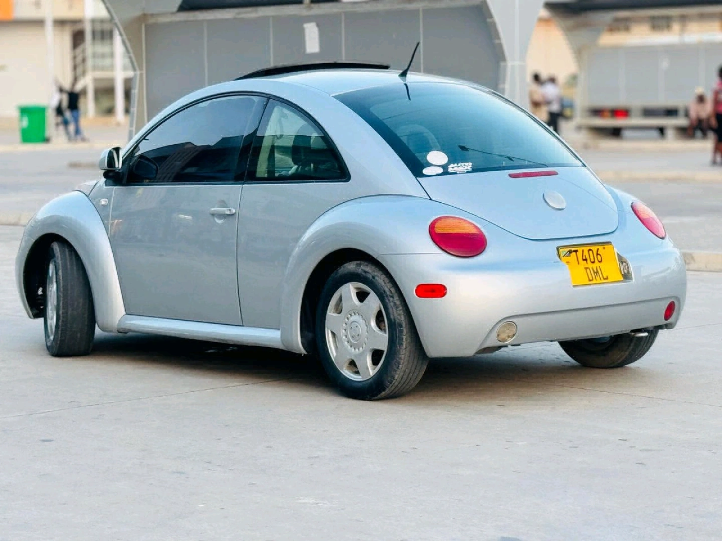 Volkswagen Beetle Qali Sana For Sale (Silver, Automatic) thumbnail 4