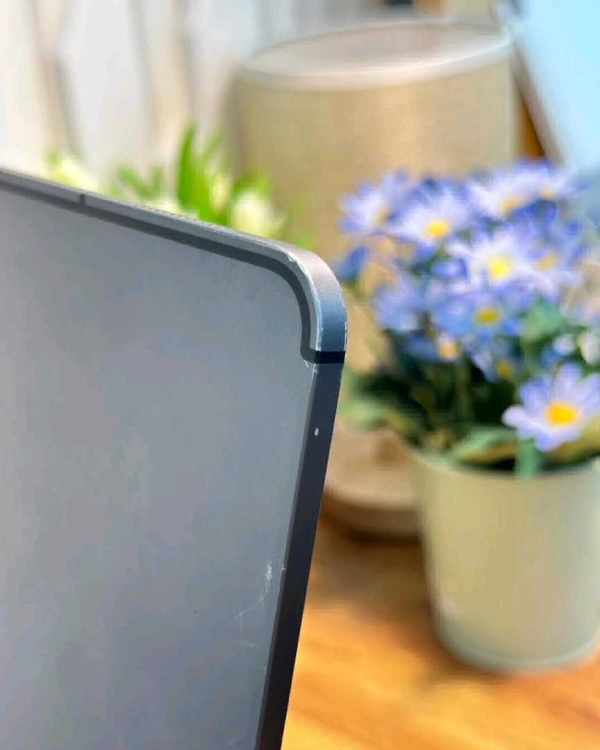 Apple iPad Pro 11-inch (2018) 512GB Tablet thumbnail 4
