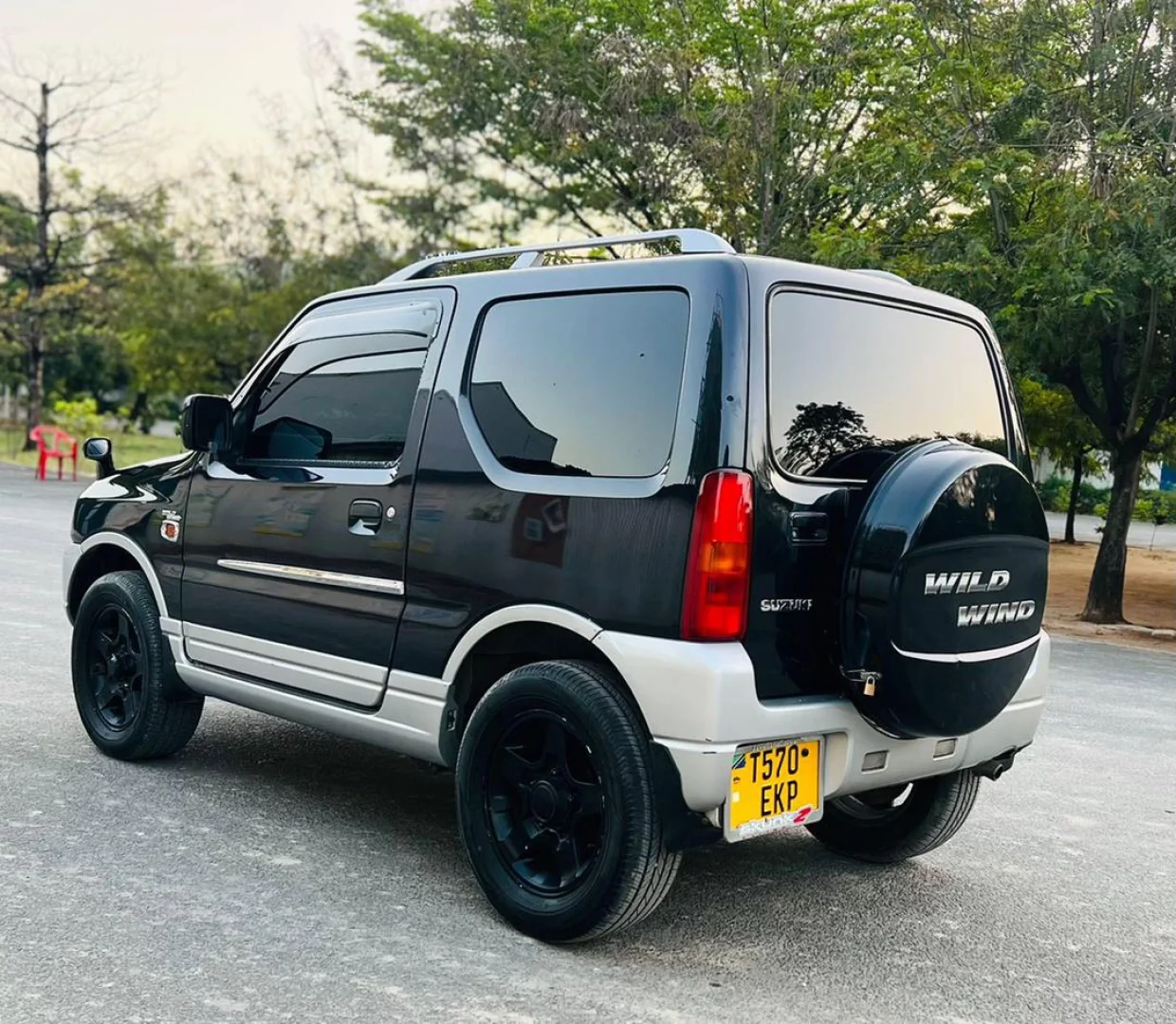Suzuki Jimny 2003, 650cc, Full AC, Exchange Allowed thumbnail 5
