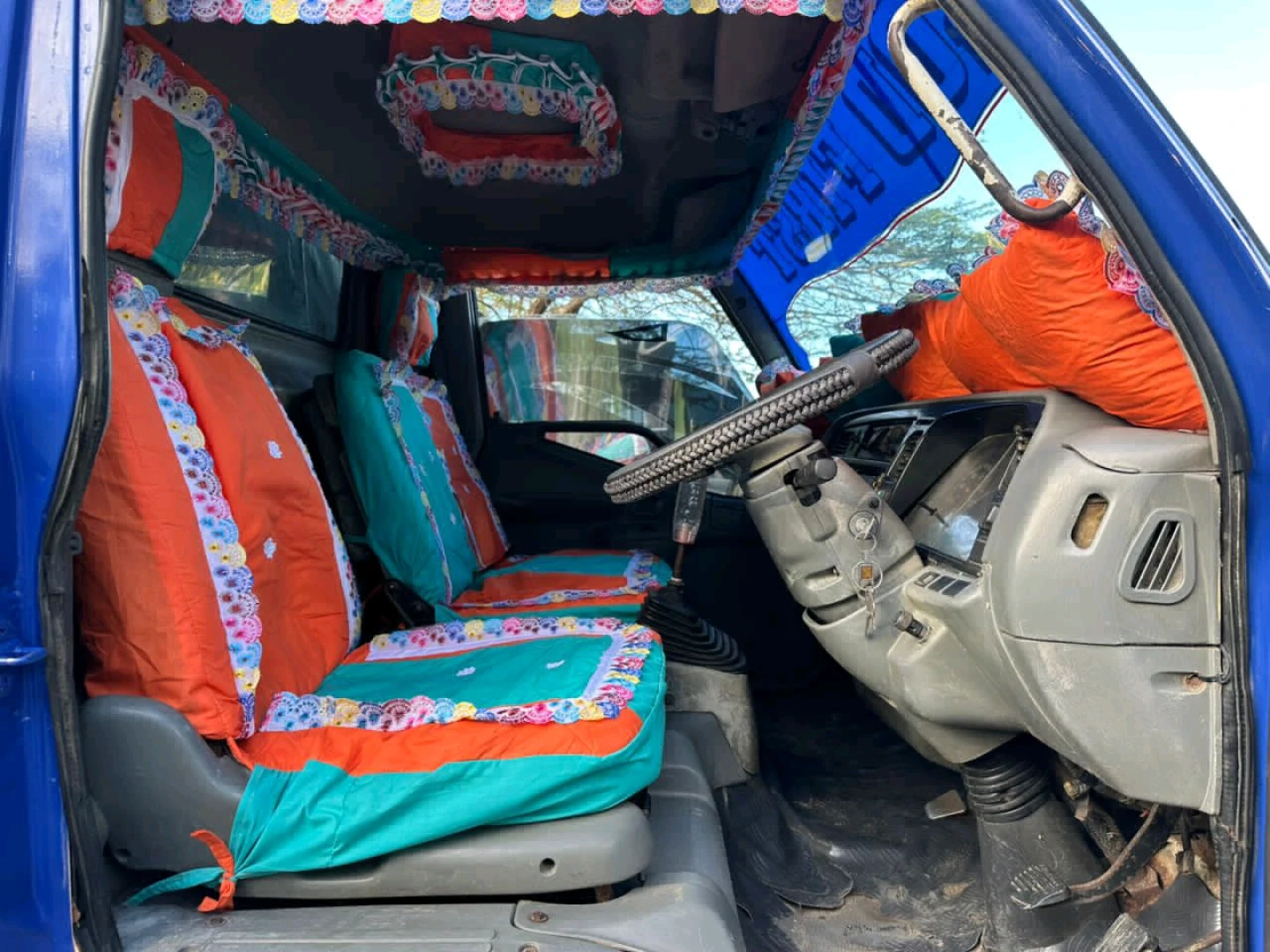 Mitsubishi Canter Truck 1996, 3.5 Ton, Exchange Allowed thumbnail 8